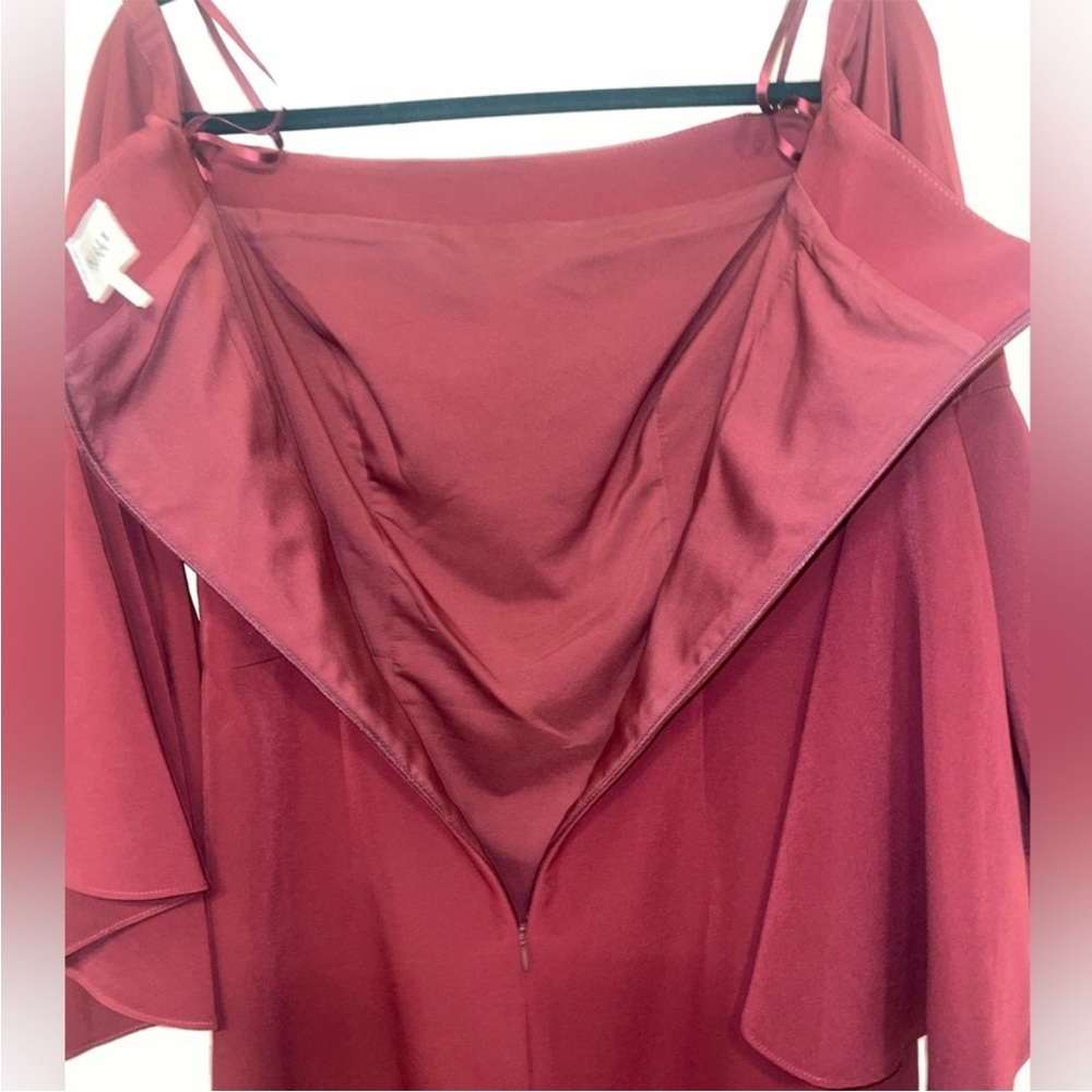 Milly Dress- Small Rip - Picture 4 of 8